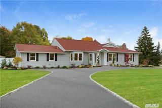 981 Hampshire Rd, Bayshore, NY 11706-7627