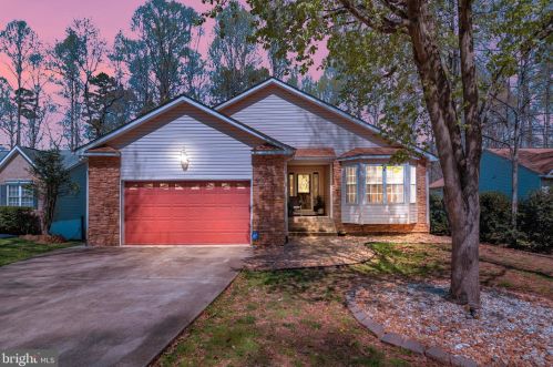 105 Jefferson Ave, Locust Grove, VA 22508-5210