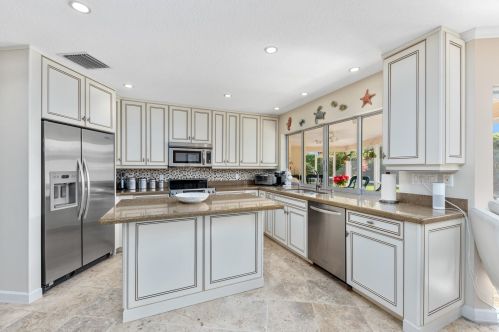 440 Apollo Dr, West Palm Beach FL  33408-2004 exterior