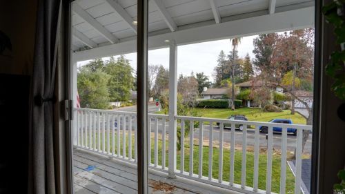 245 Wykoff Dr, Vacaville CA  95688-3546 exterior