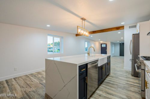 1038 78 Pl, Scottsdale AZ 85250-7906 exterior