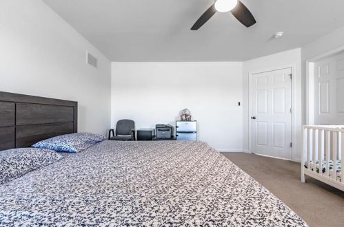 959 King Way, Breinigsville PA  18031-1484 exterior