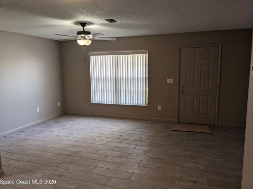 152 Towne Pl, Titusville, FL 32796-3044