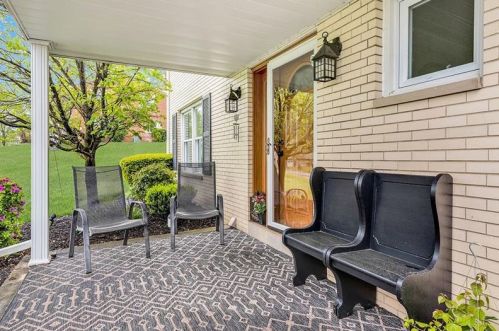 129 Mclanahan Dr, Beaver Falls, PA 15010-1645