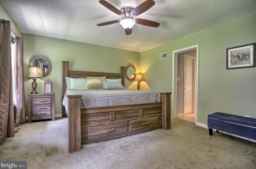 90 Cragmoor Rd, York Haven PA  17370-9050 exterior