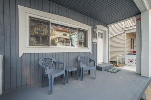 242 Edith St, Pittsburgh, PA 15211-1144