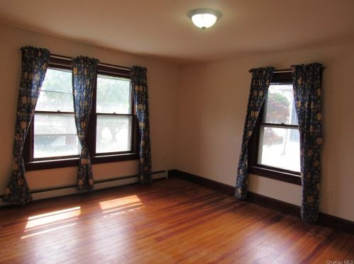 159 South St, Middletown NY  10940-6525 exterior