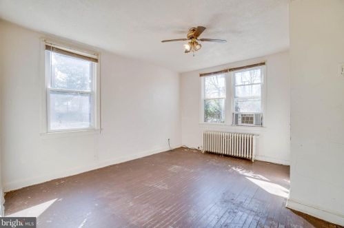 4620 Brk St, Washington DC 20019-4654 exterior