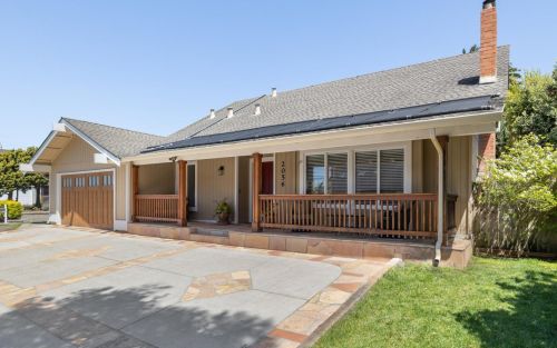 2056 Avignon Pl, Princeton By The Sea, CA 94019-1431