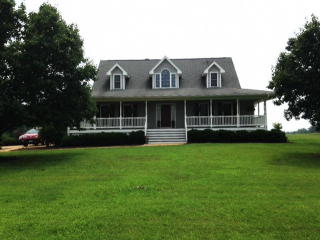 3468 Green Hill Rd, Blackstone, VA 23824-3711