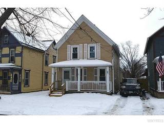 68 Livingston St, Cheektowaga, NY 14086-1918
