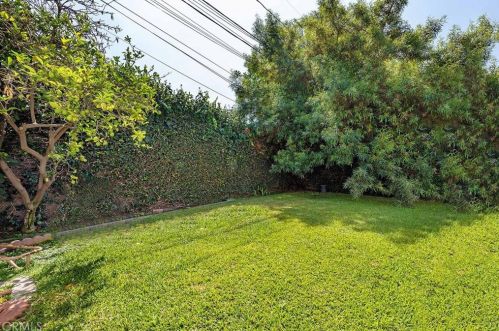 2846 Del Amo Blvd, Lakewood, CA 90712-2925