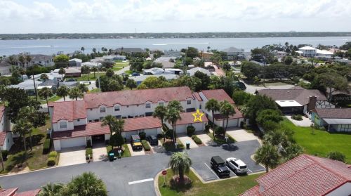268 Florida Shores Blvd, Daytona Beach, FL 32118-5641