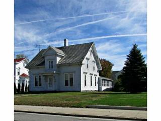 498 Main St, Woonsocket RI  02895-1154 exterior