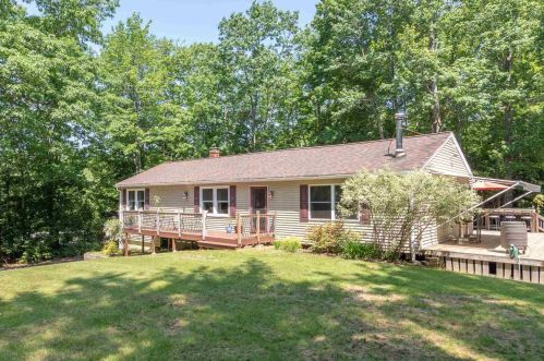 63 Durrell Mountain Rd, Belmont NH  03220-3305 exterior