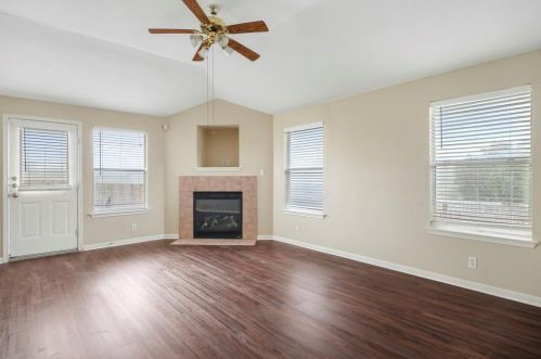 111 Goddard, Uhland TX  78640-5484 exterior