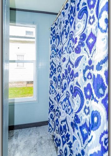 317 Chute St, Menasha WI 54952-3047 exterior