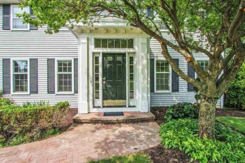 2465 Morning Star Trl, Green Bay, WI 54302-4320