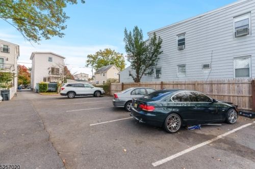 100 Broughton Ave, Bloomfield NJ 07003-4230 exterior