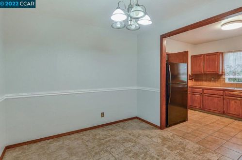 1179 Brunswick St, Daly City CA  94014-1105 exterior