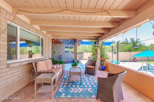 3721 Tres Lomas Dr, Tucson AZ 85749-9418 exterior