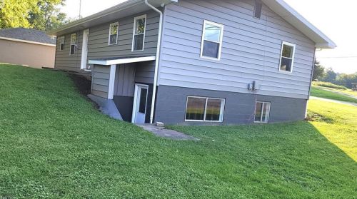 3460 Moxahala Park Rd, Zanesville OH  43701-9438 exterior