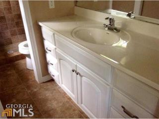 151 Carrollwood Dr, Fayetteville GA  30215-5447 exterior