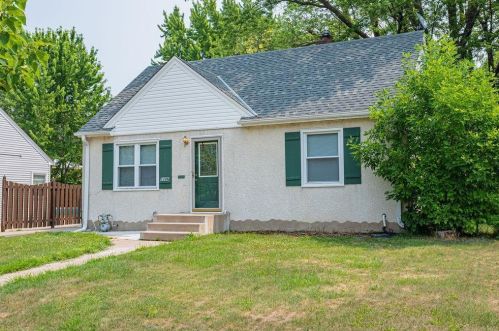 1106 Breen St, Saint Paul, MN 55106-2907