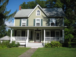 45 Vernon Ave, Hardyston, NJ 07419-1115