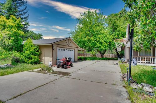 3120 Humphrey Rd, Loomis CA  95650-9095 exterior