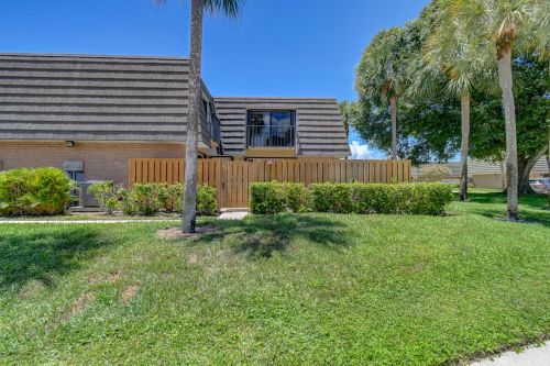 3611 36th Way, West Palm Beach, FL 33407-6808