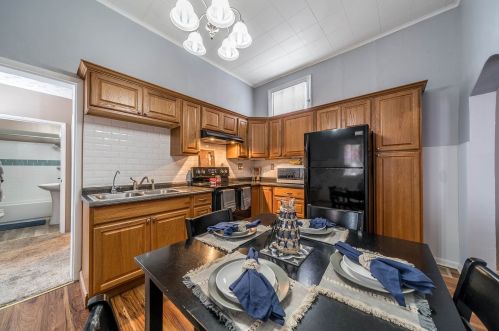 218 34th St, Covington, KY 41015-1148