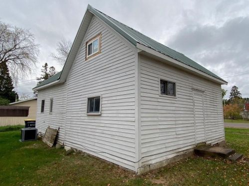 15971 4th St, Lco Commercial Cent WI  54843-6118 exterior