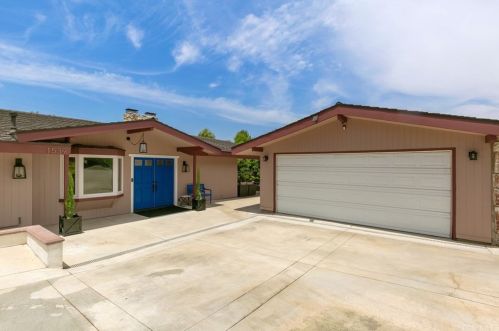 1539 Avolencia Dr, Fullerton CA 92835-3717 exterior