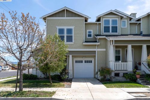 277 L St, Livermore CA  94551-8001 exterior