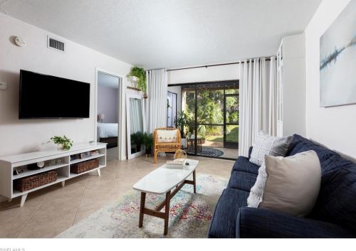 28100 Pine Haven Way, Bonita Springs, FL 34135-6869