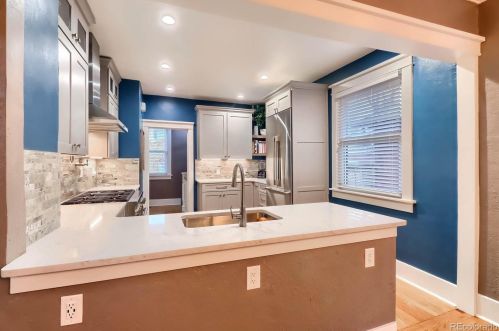 580 Corona St, Denver CO 80218-3940 exterior