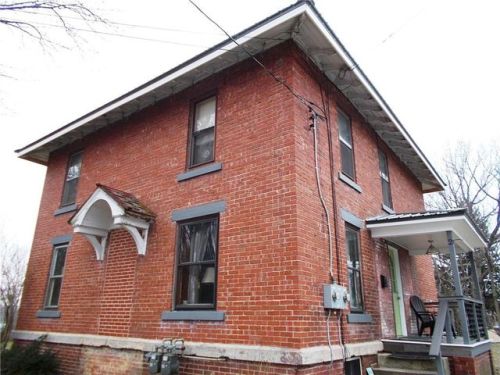 2 Seneca St, Silver Creek, NY 14136-1220