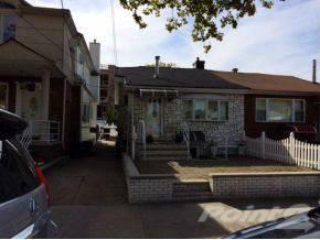 2248 6th St, Brooklyn, NY 11223-4621