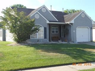 100 Danbury Dr, Tuckerton NJ  08087-1366 exterior