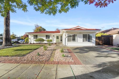 1479 Blackstone Ave, San Jose, CA 95118-1103