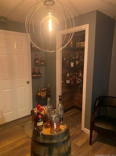 43 Tyler Way, Bristol CT  06010-9465 exterior