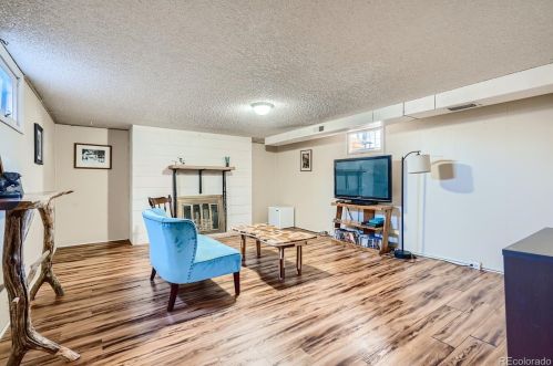 1605 James Dr, Loveland CO 80538-3718 exterior