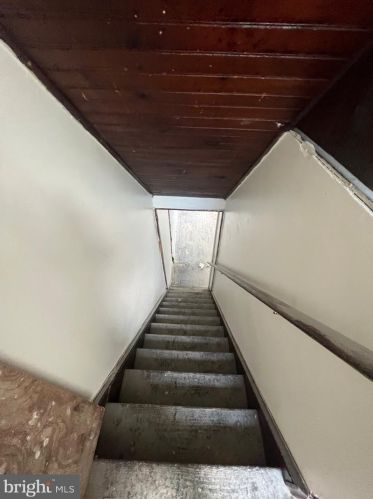 125 Haws Ave, Norristown PA 19401-4518 exterior