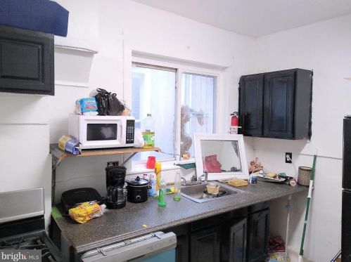 934 State St, Camden NJ  08102-1713 exterior