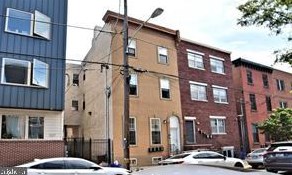 1325 Franklin St, Philadelphia PA 19122-4363 exterior