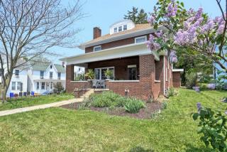 27 Washington St, Lees Cross Roads, PA 17257-1420
