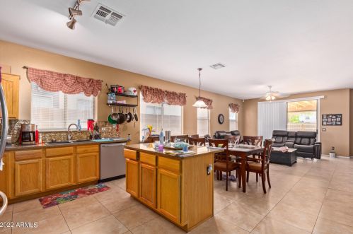 10543 Flossmoor Ave, Mesa AZ  85208-5628 exterior