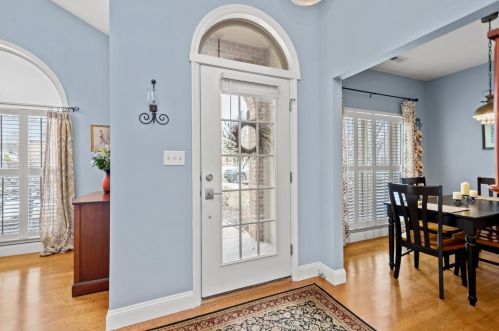 105 Isleworth Way, Gibsonia PA  15044-6083 exterior