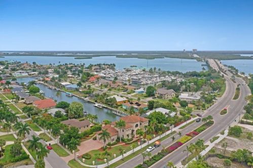 1370 Collier Blvd, Marco Island, FL 34145-2345